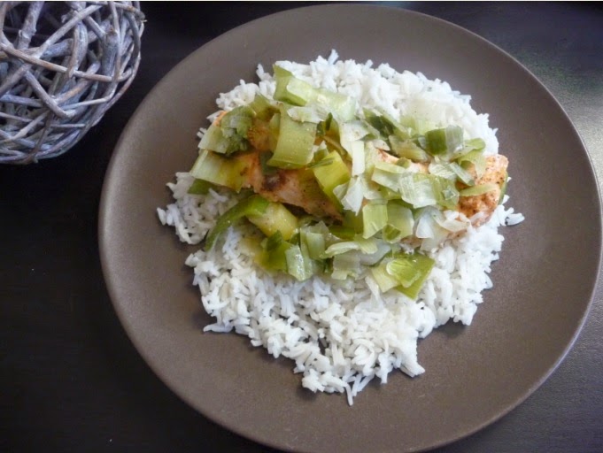 Saumon aux noix de cajou poireaux vanille carottes et riz.html